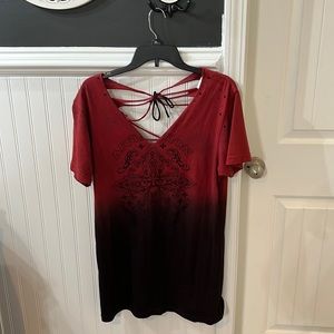 Affliction woman’s t shirt